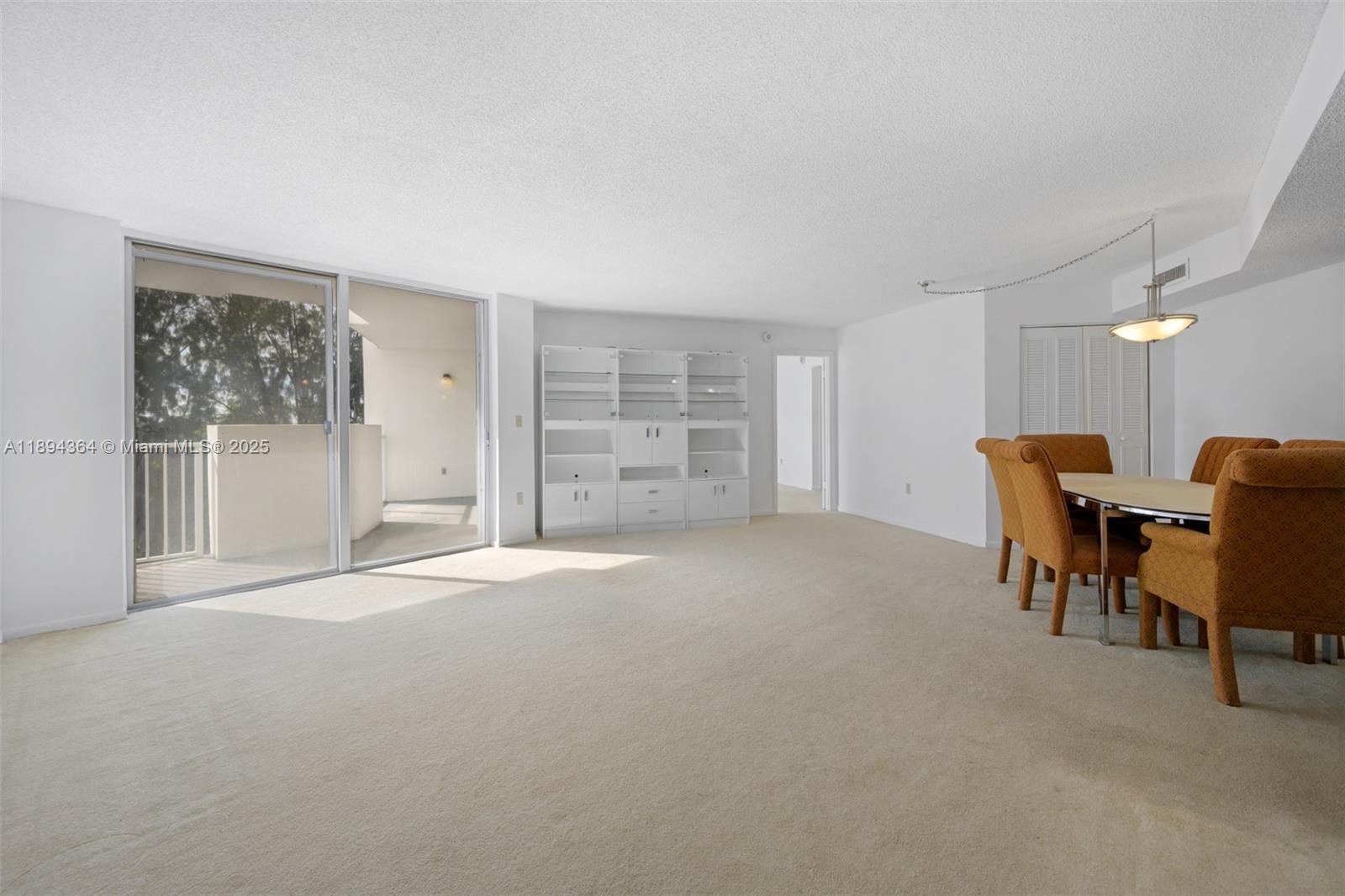 WILSHIRE CONDO - Residential Lease