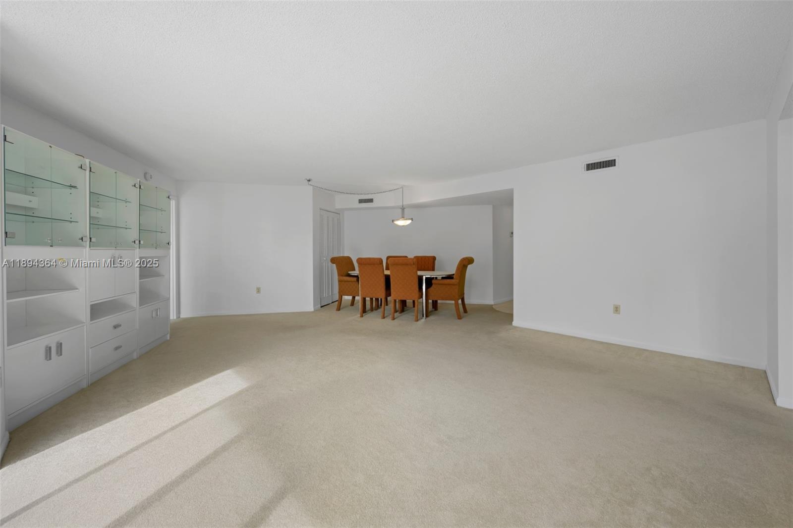 WILSHIRE CONDO - Residential Lease