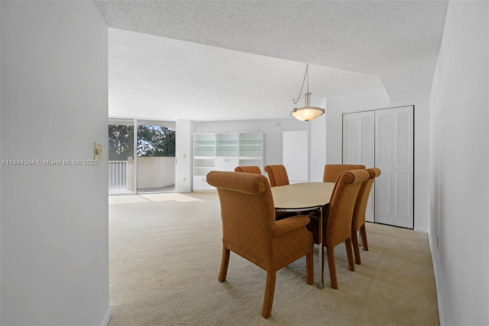 WILSHIRE CONDO - Residential Lease