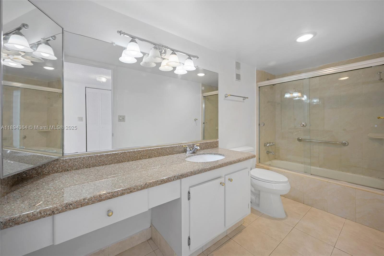 WILSHIRE CONDO - Residential Lease