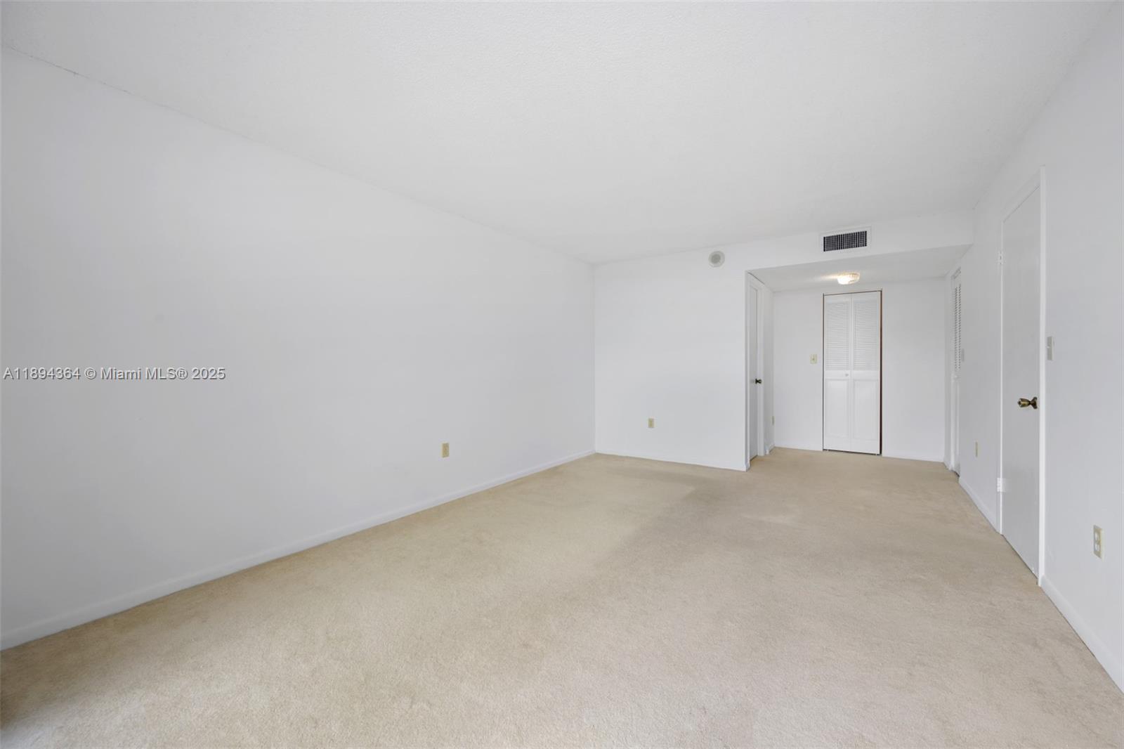 WILSHIRE CONDO - Residential Lease