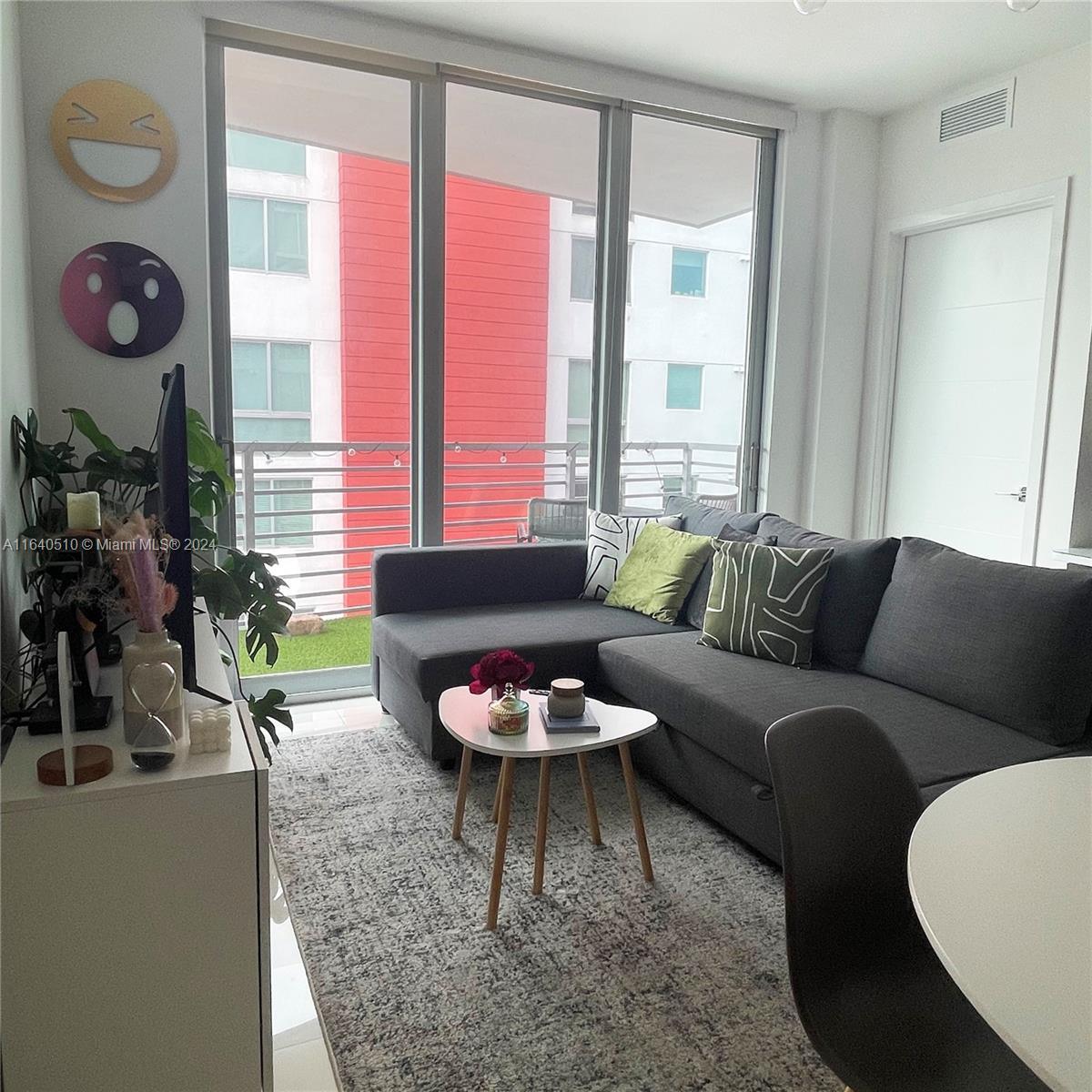 MIDTOWN DORAL CONDO 4 - Residential Lease