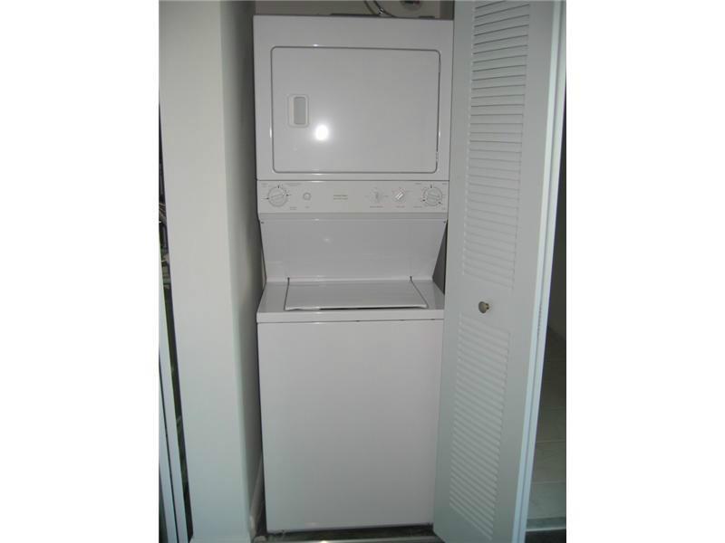 Loft Downtown II Condo - Residential Lease