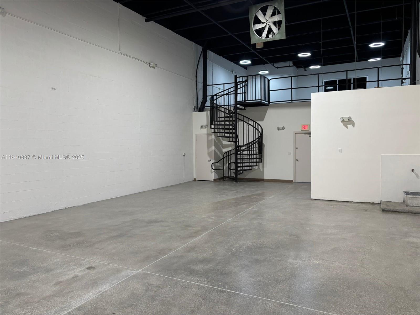 Rarely available in this area. Just remodeled in its entirety with minimalist high end corporate look. Warehouse area with polished floors. Open concept office area with mezzanine. Brand new break area with custom made Italian cabinetry. Private bathroom. High impact windows. Plenty of natural light.
Ideal for architect studio, engineers office, wholesale and distribution of high end goods in need of a showroom.
Excellent location close to hotels, restaurants, MIA and the Dolphin Mall. Easy access to both 836 and FL's Turnpike.