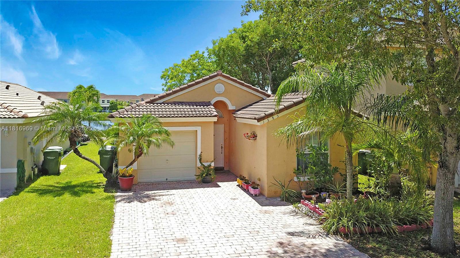 SHORES AT KEYS GATE - Residential