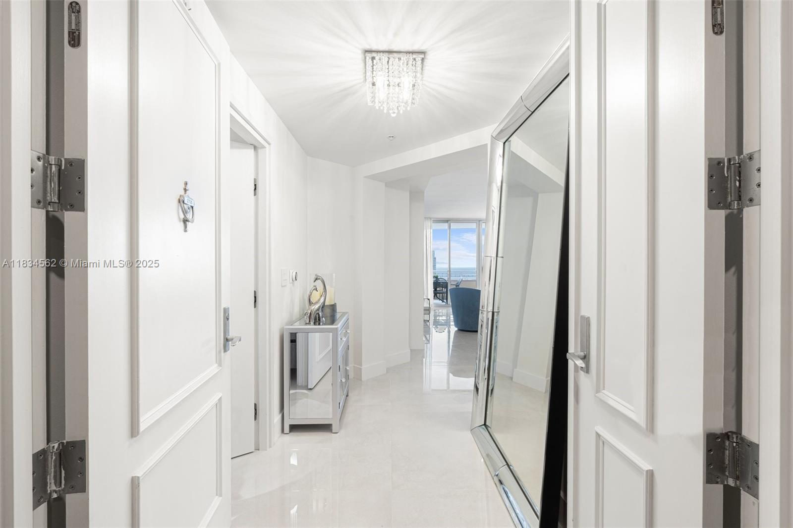 848 Brickell Key Dr 2705
