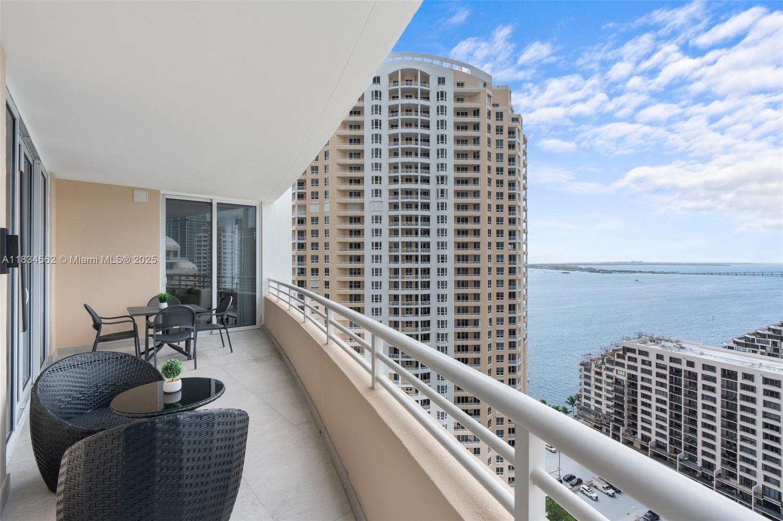 848 Brickell Key Dr 2705