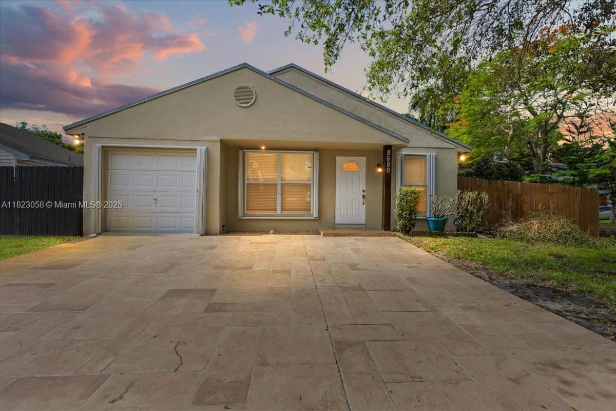 CINNAMON PLACE 1 - Residential