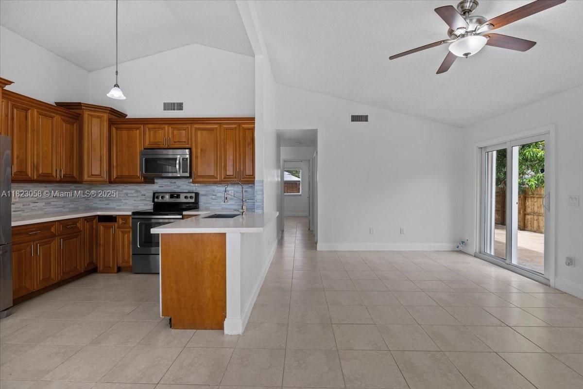 CINNAMON PLACE 1 - Residential