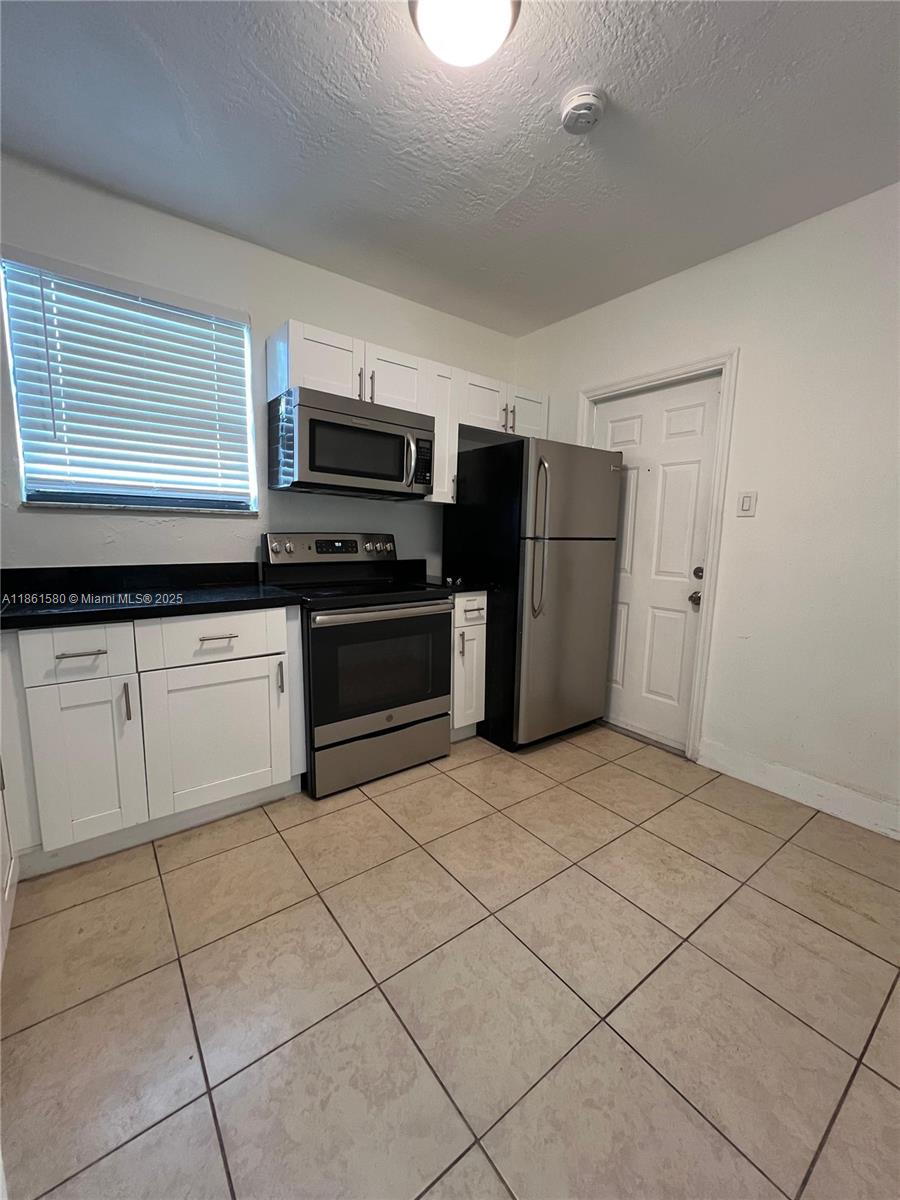 LINCOLN HEIGHTS RESUB - Residential Lease