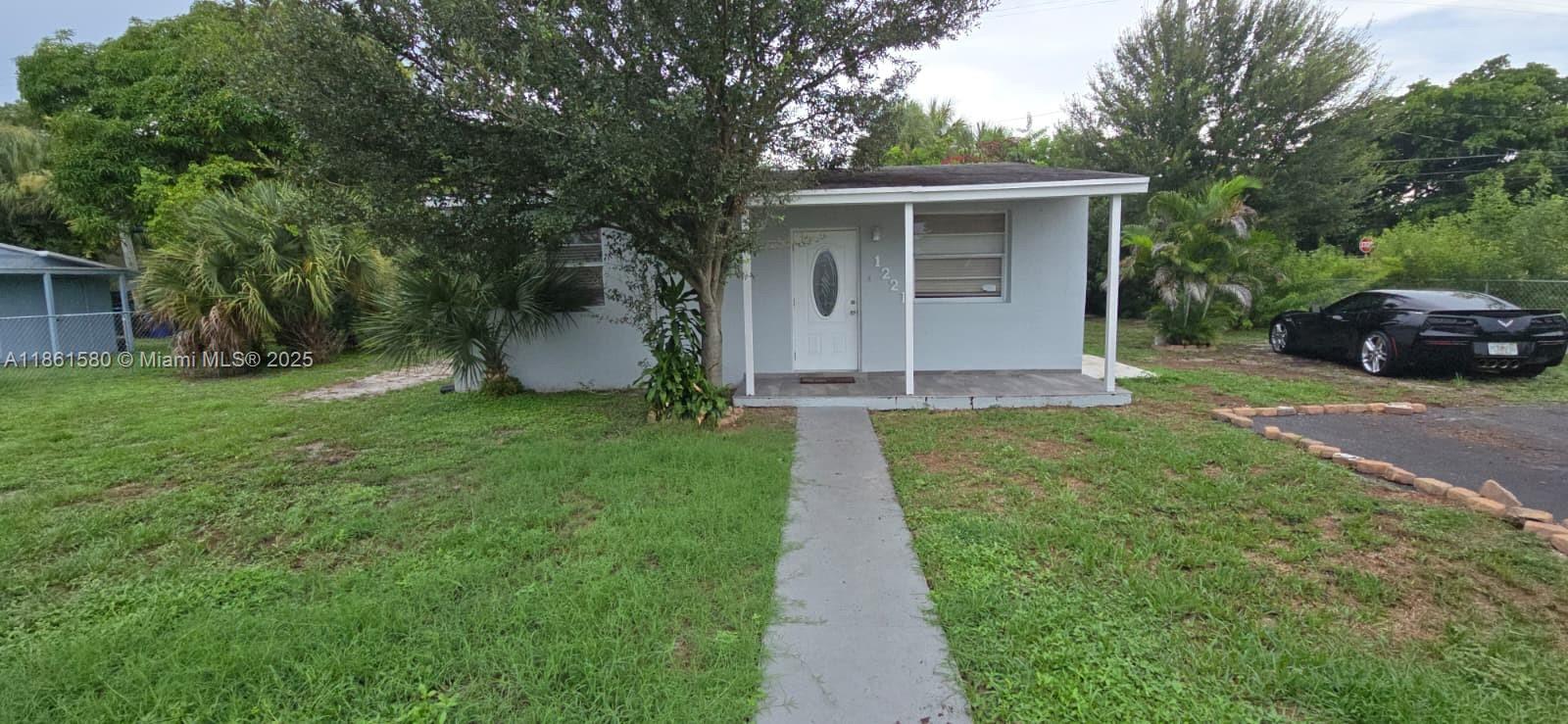 LINCOLN HEIGHTS RESUB - Residential Lease