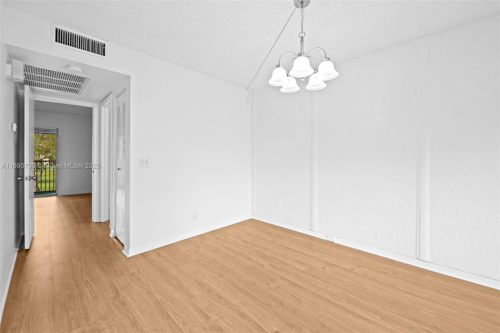 KINGSLEY AT CENTURY VILLA - Residential