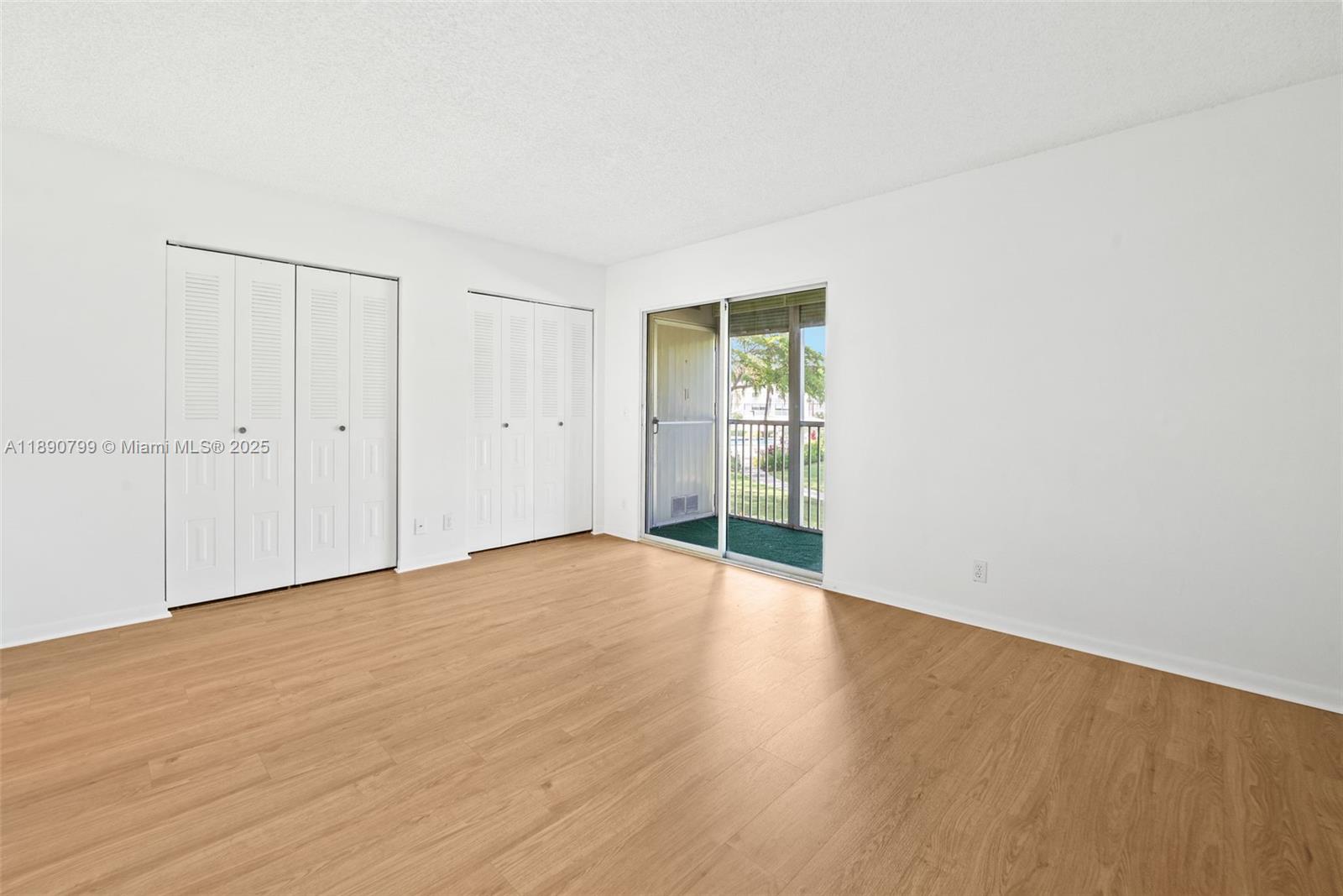 KINGSLEY AT CENTURY VILLA - Residential