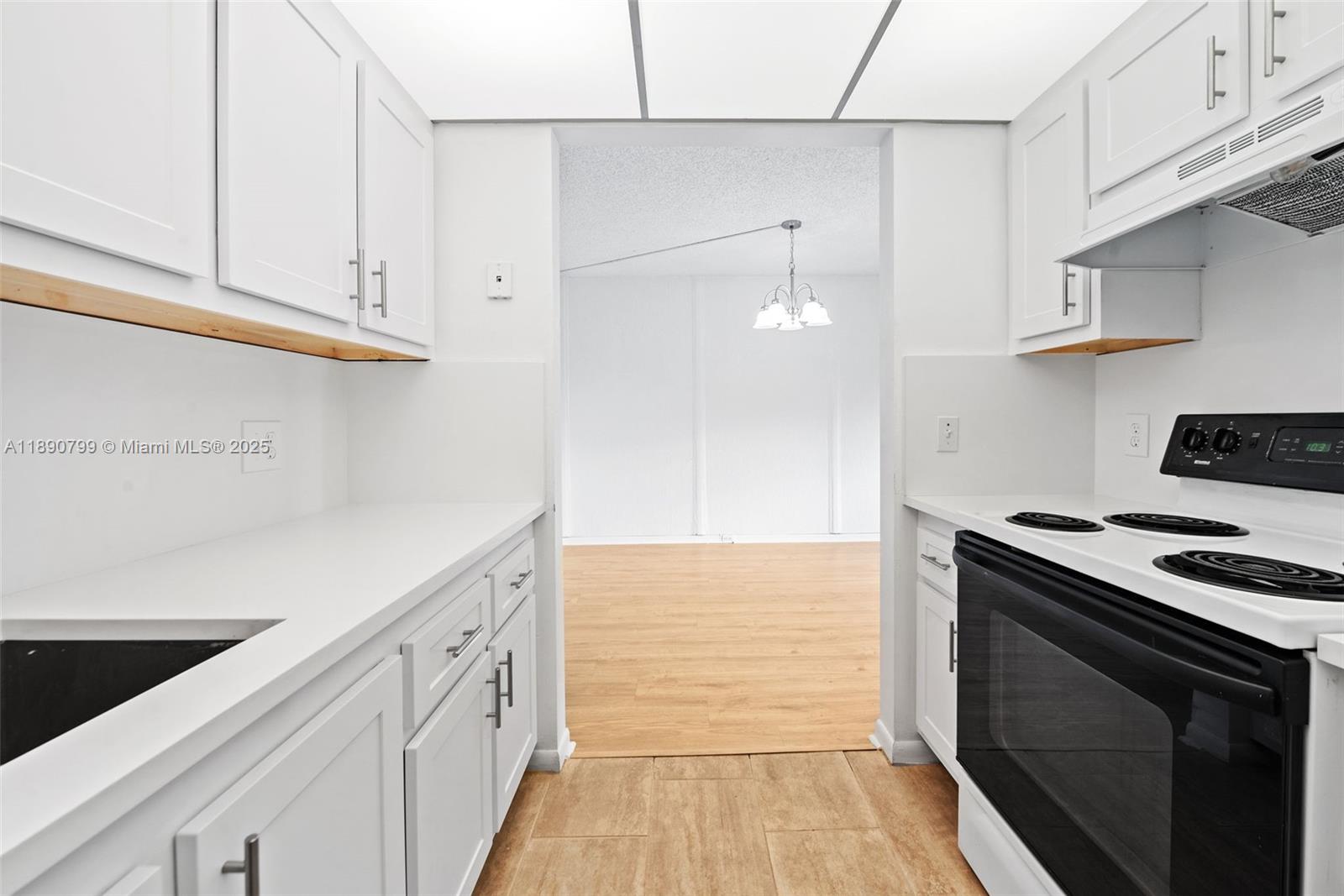 KINGSLEY AT CENTURY VILLA - Residential