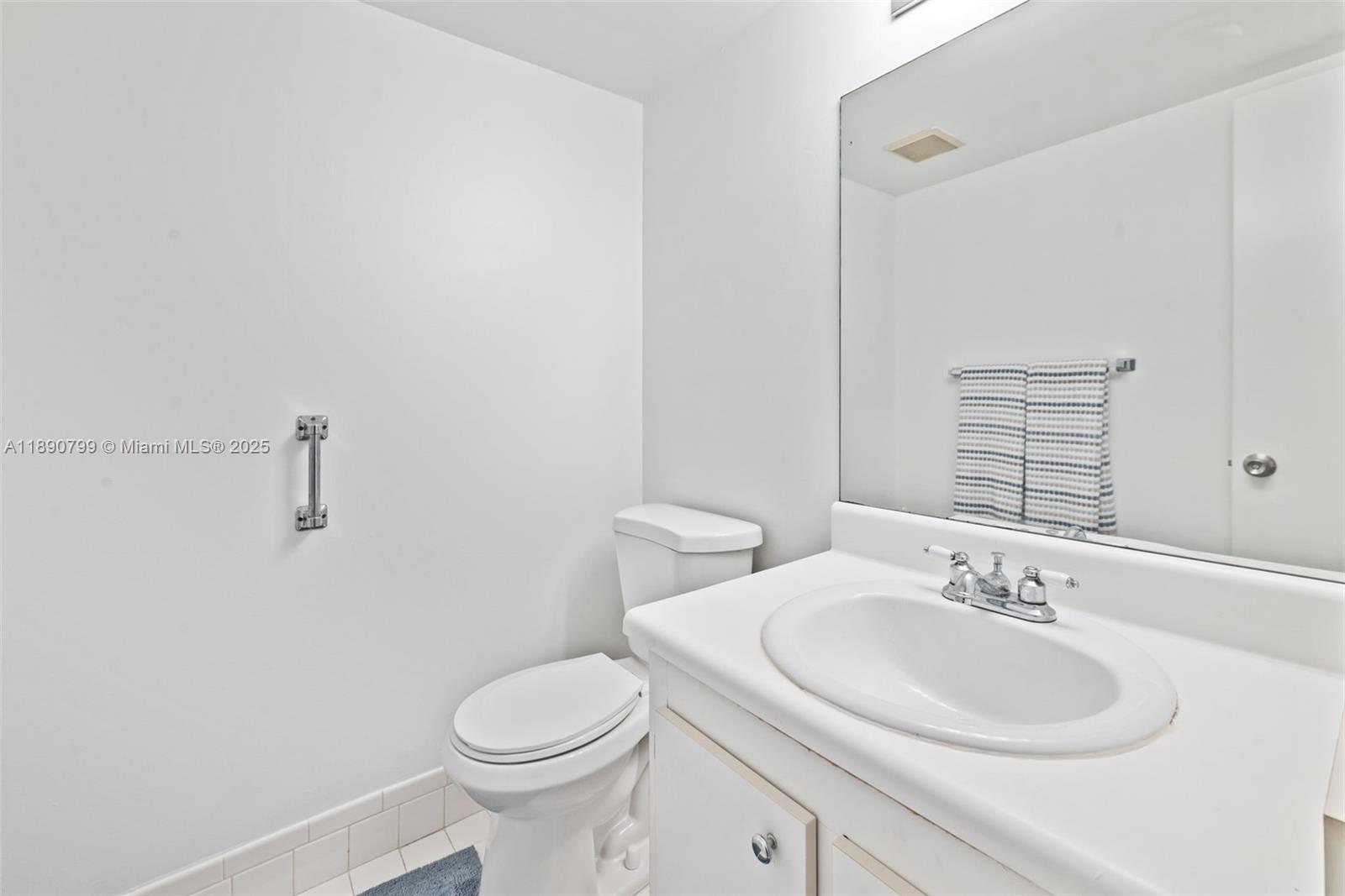 KINGSLEY AT CENTURY VILLA - Residential
