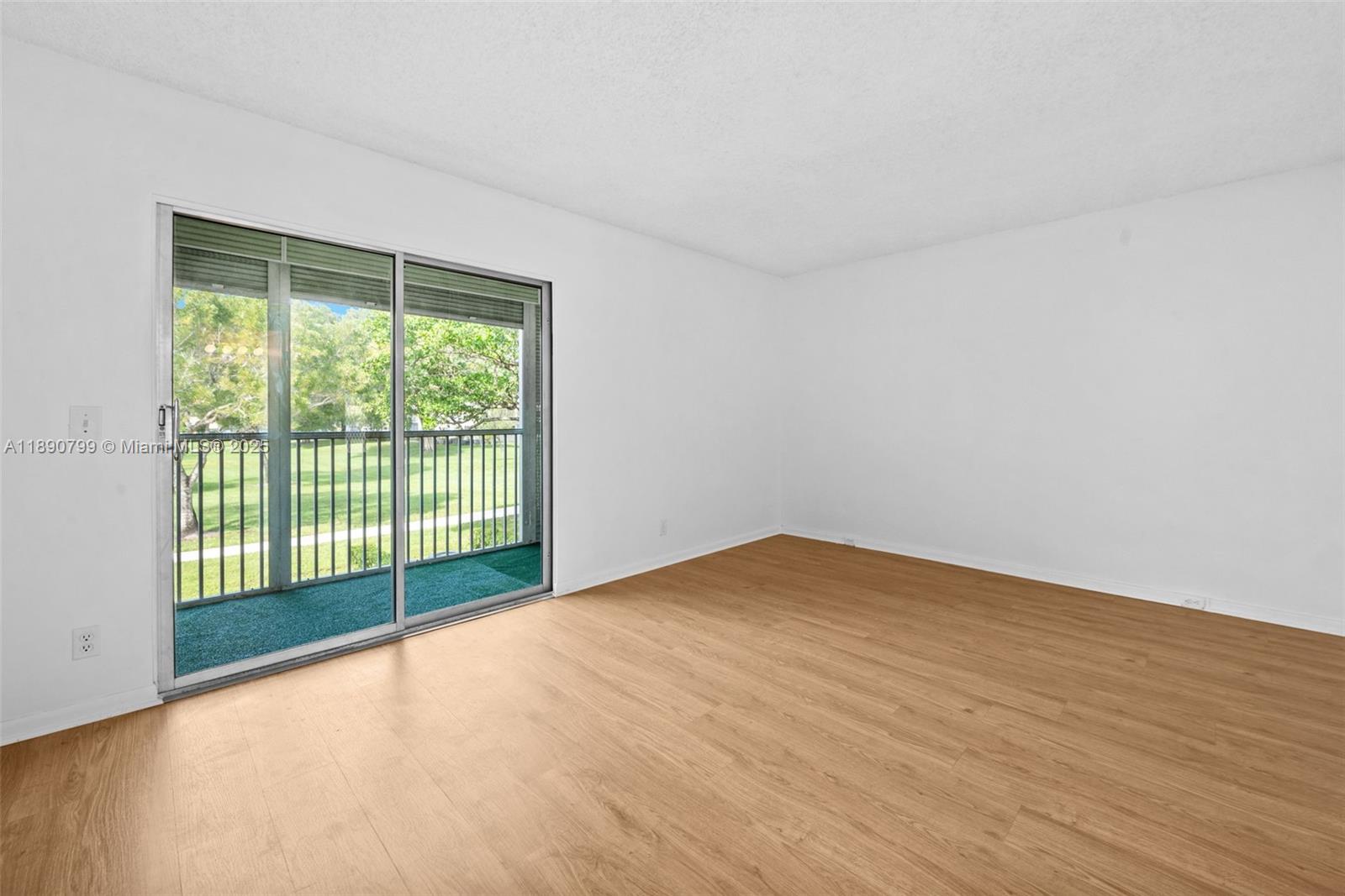 KINGSLEY AT CENTURY VILLA - Residential