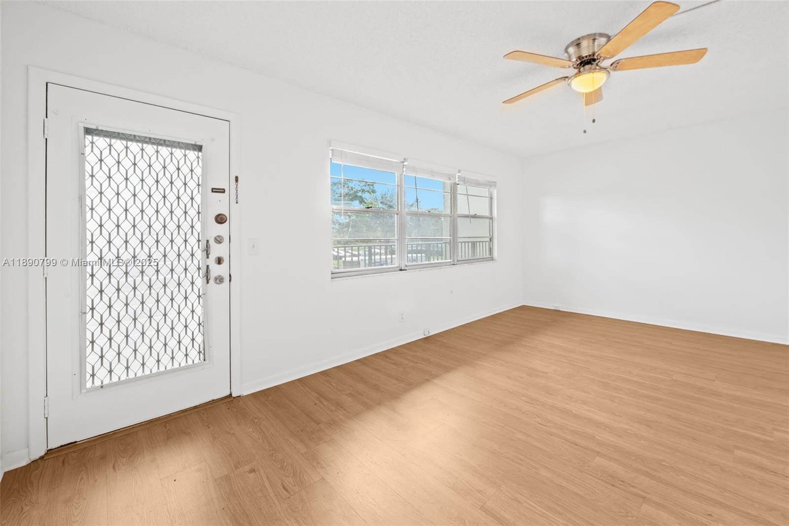 KINGSLEY AT CENTURY VILLA - Residential