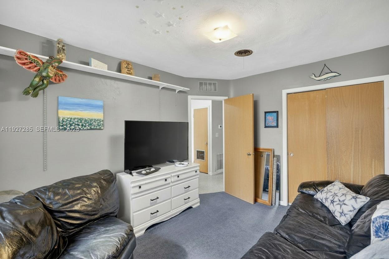 PLANTATION PARK 2ND ADD - Residential