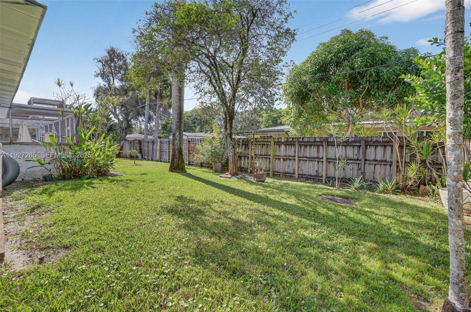 PLANTATION PARK 2ND ADD - Residential