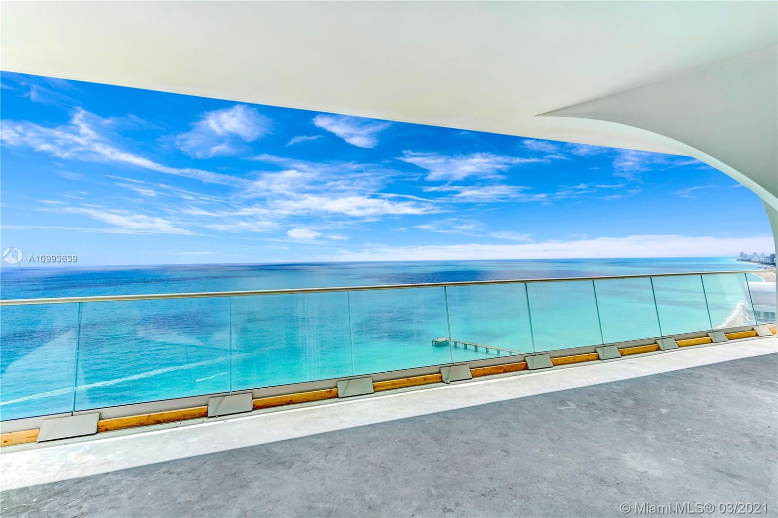 JADE SIGNATURE CONDO - Residential