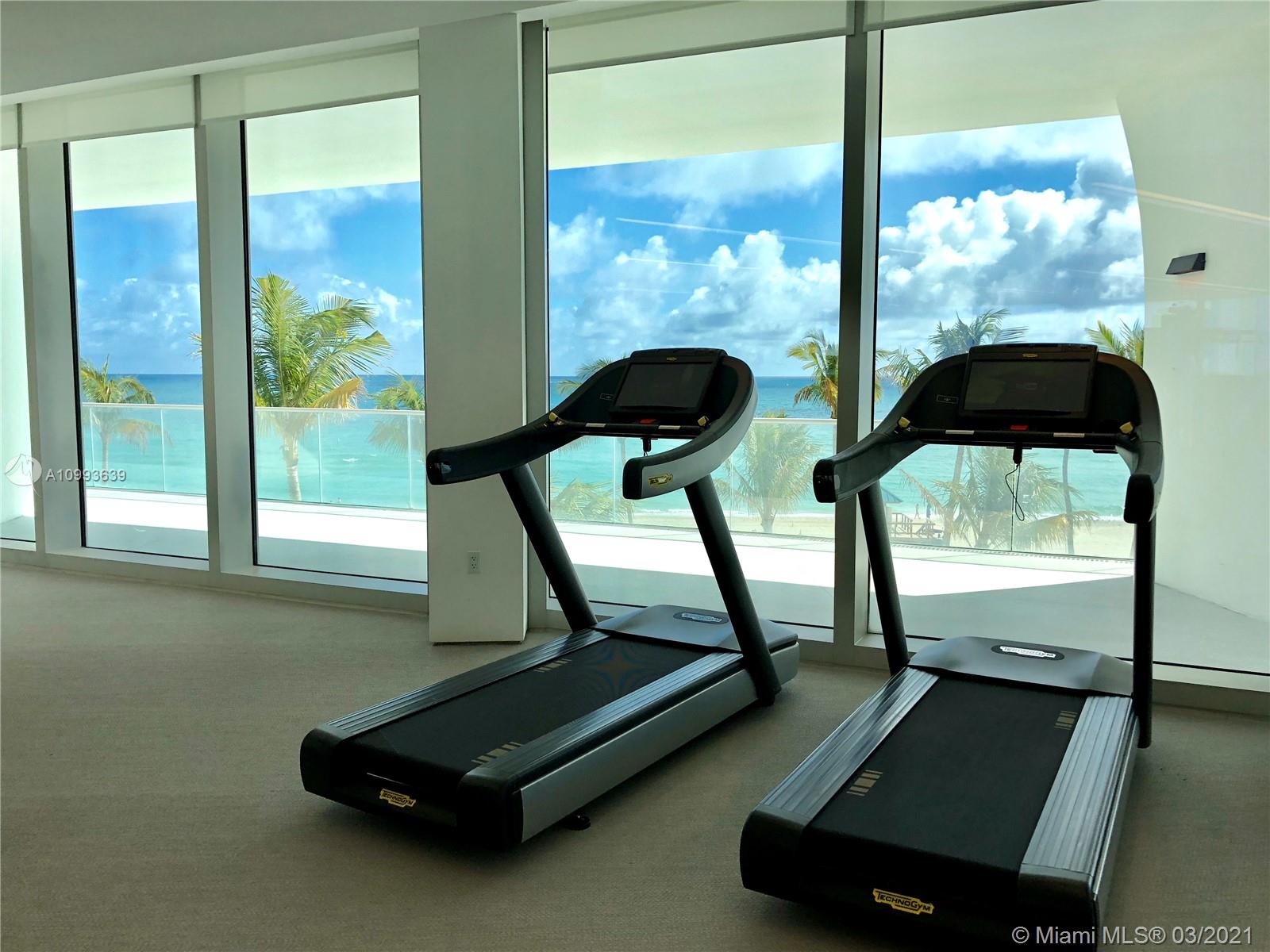 JADE SIGNATURE CONDO - Residential