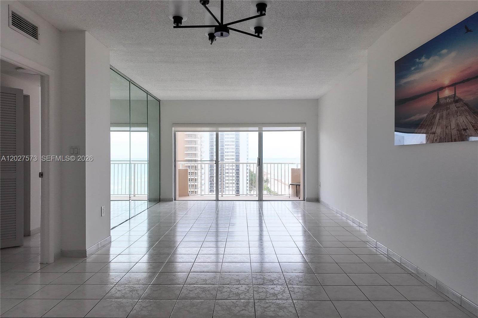 1950 S Ocean Dr 11M
