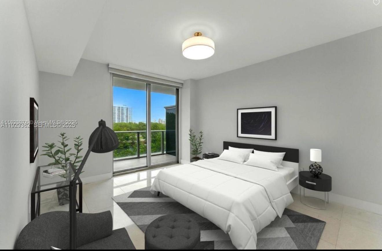 THE HARBOUR NORTH CONDO - Residential