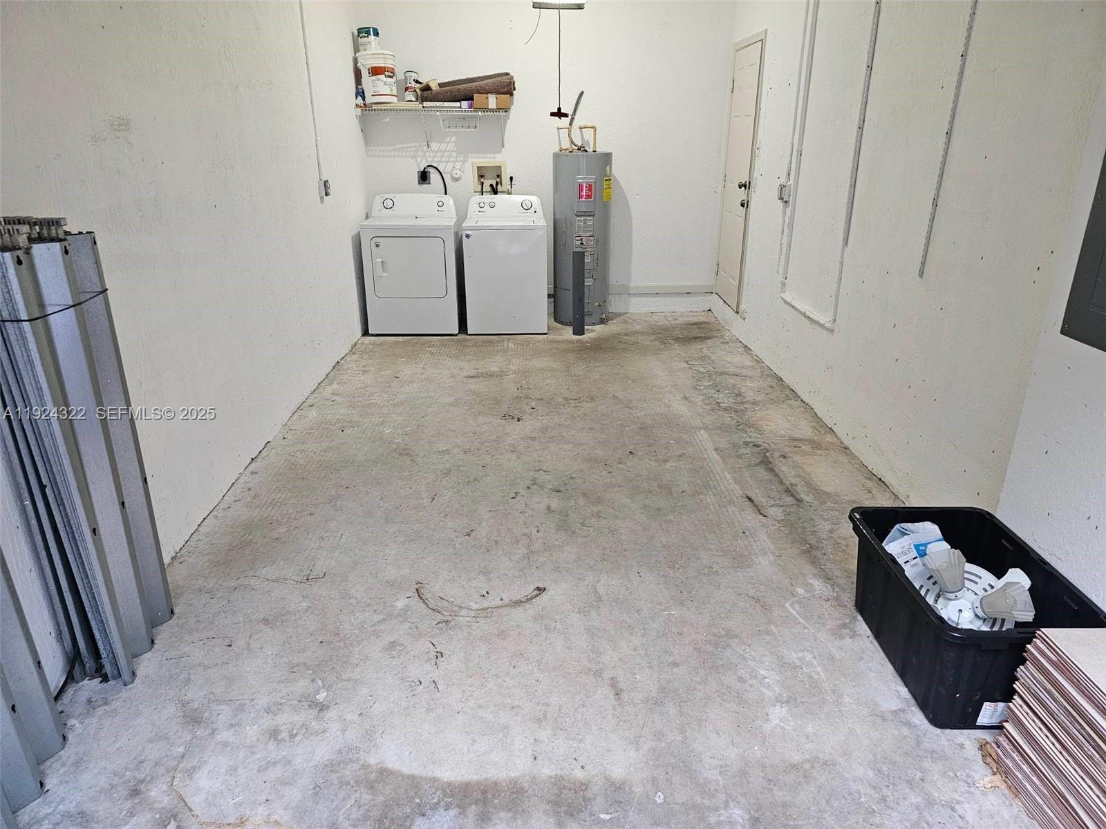 CATALINA PLACE - Residential Lease