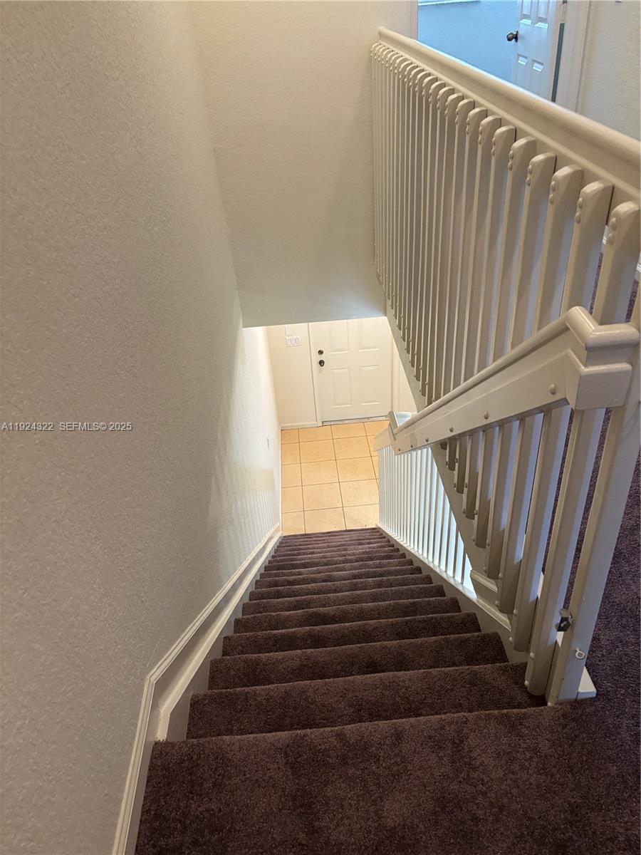 CATALINA PLACE - Residential Lease