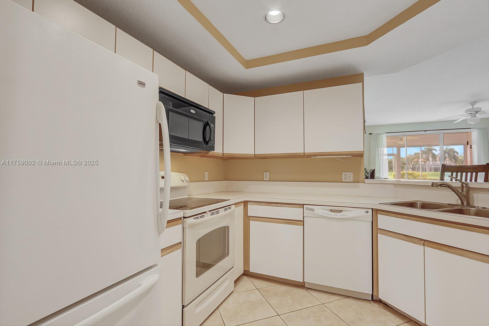 MUIRFIELD CONDO - Residential