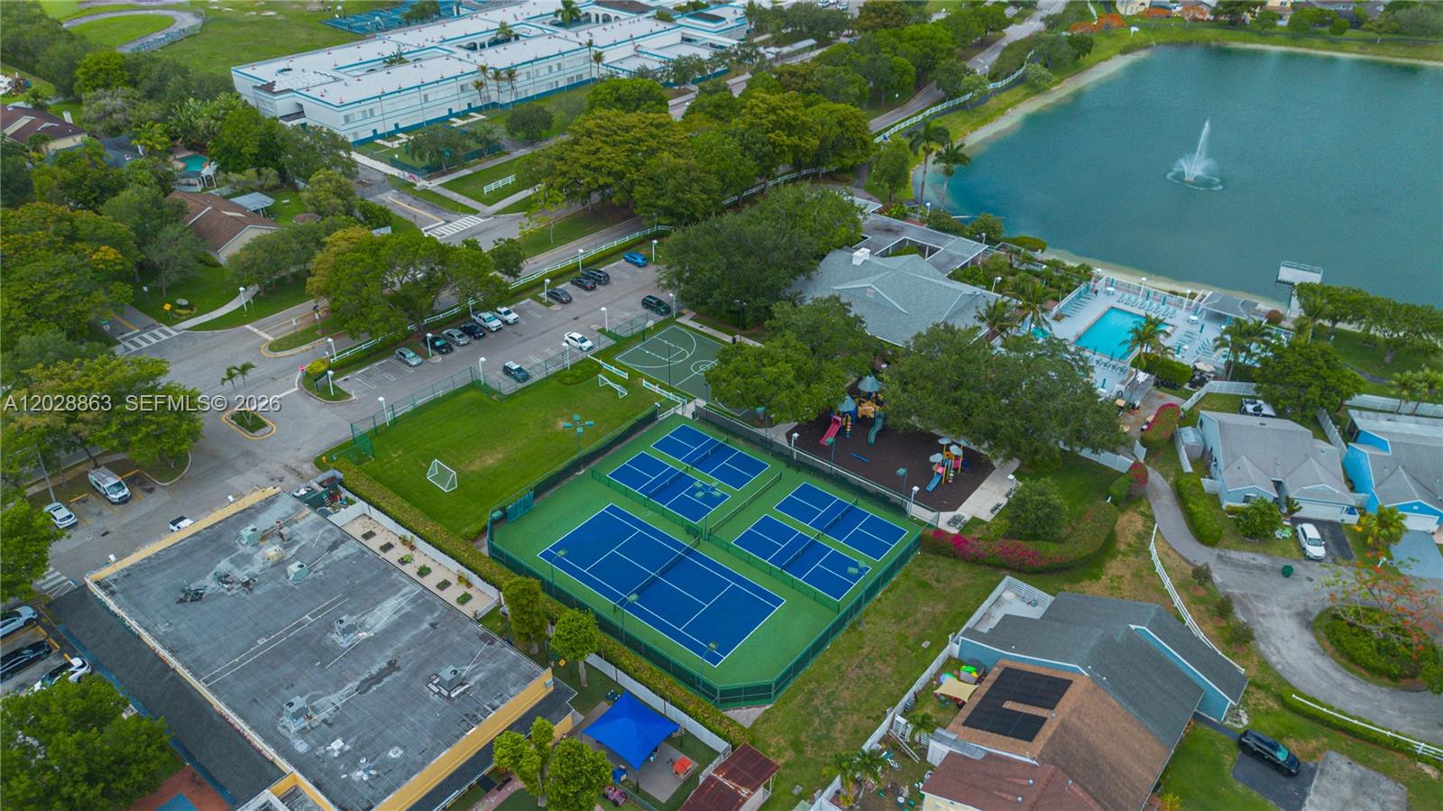 COUNTRY WALK SEC 6 - Residential