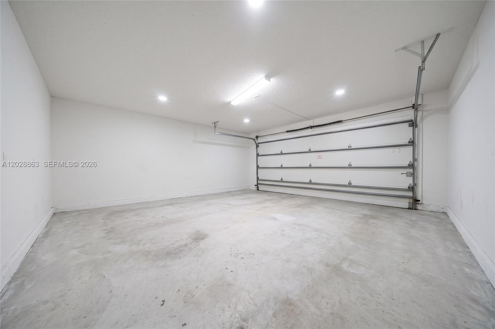 COUNTRY WALK SEC 6 - Residential