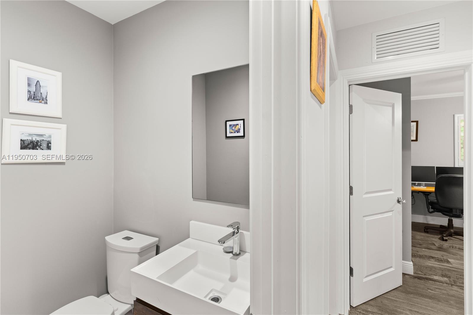 CORAL GABLES RIVIERA SEC - Residential