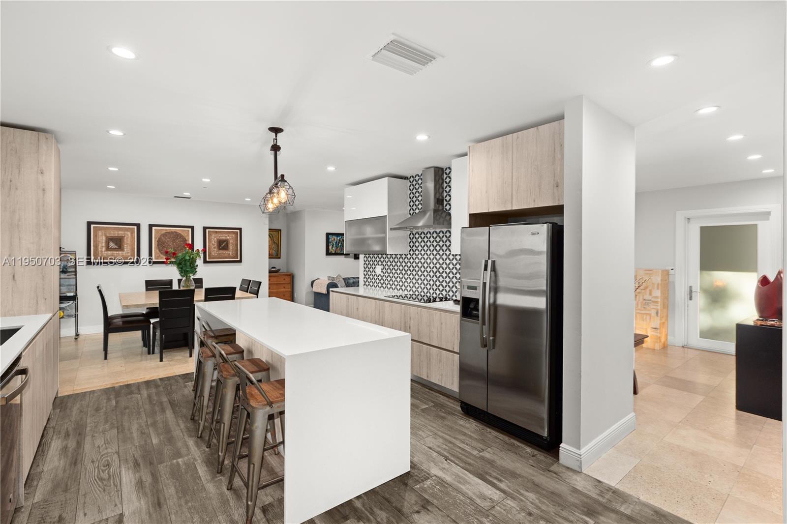 CORAL GABLES RIVIERA SEC - Residential