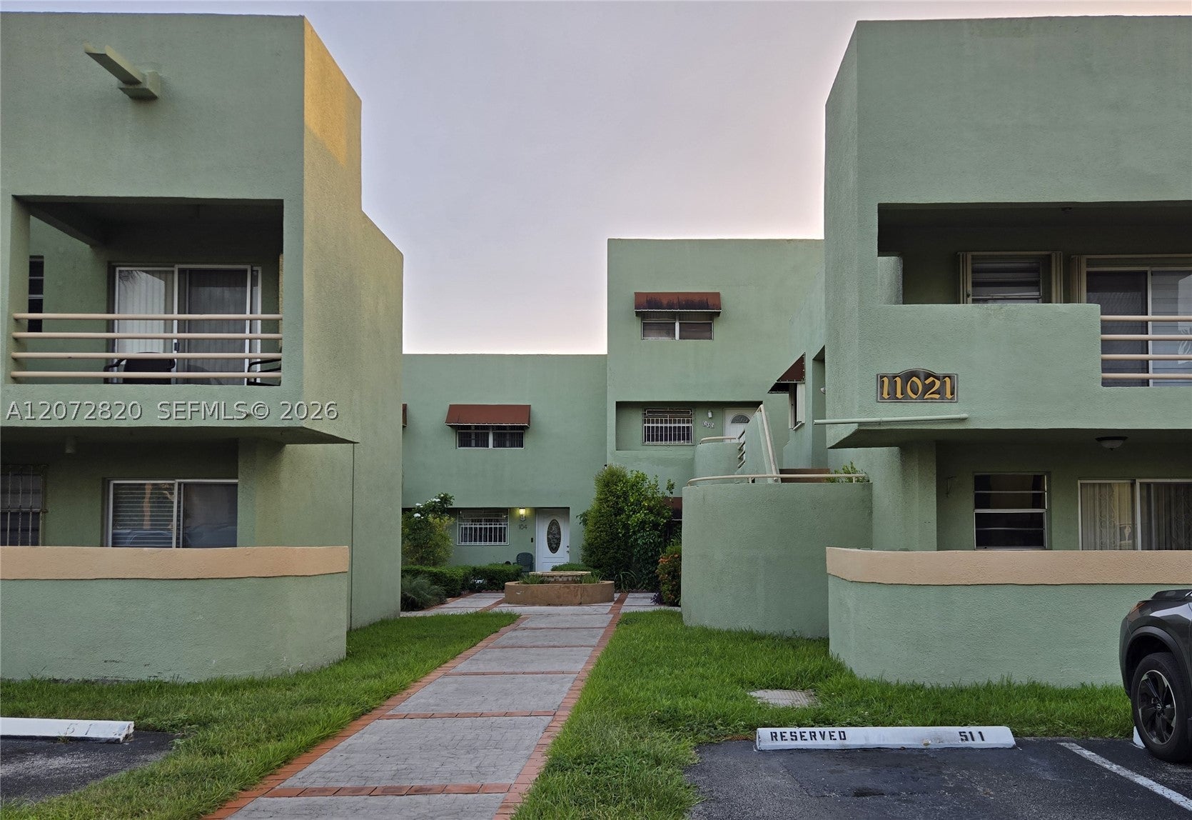11021 NW 7th St 202-9