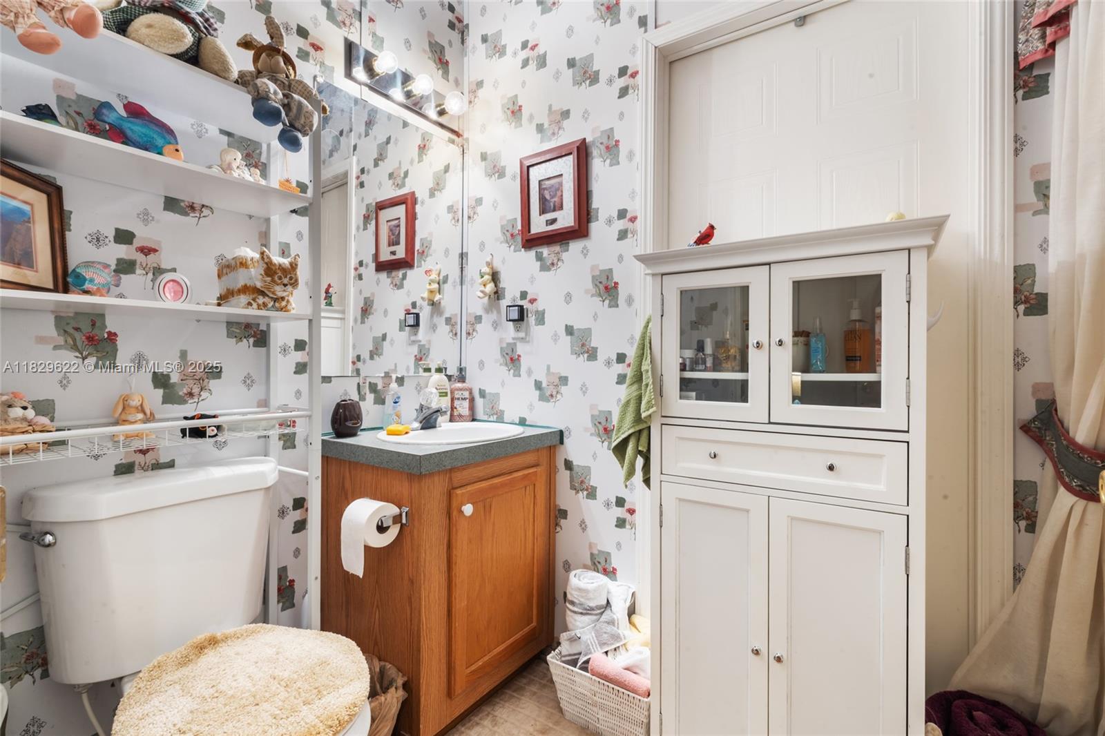 COCOWALK ESTATES - Residential