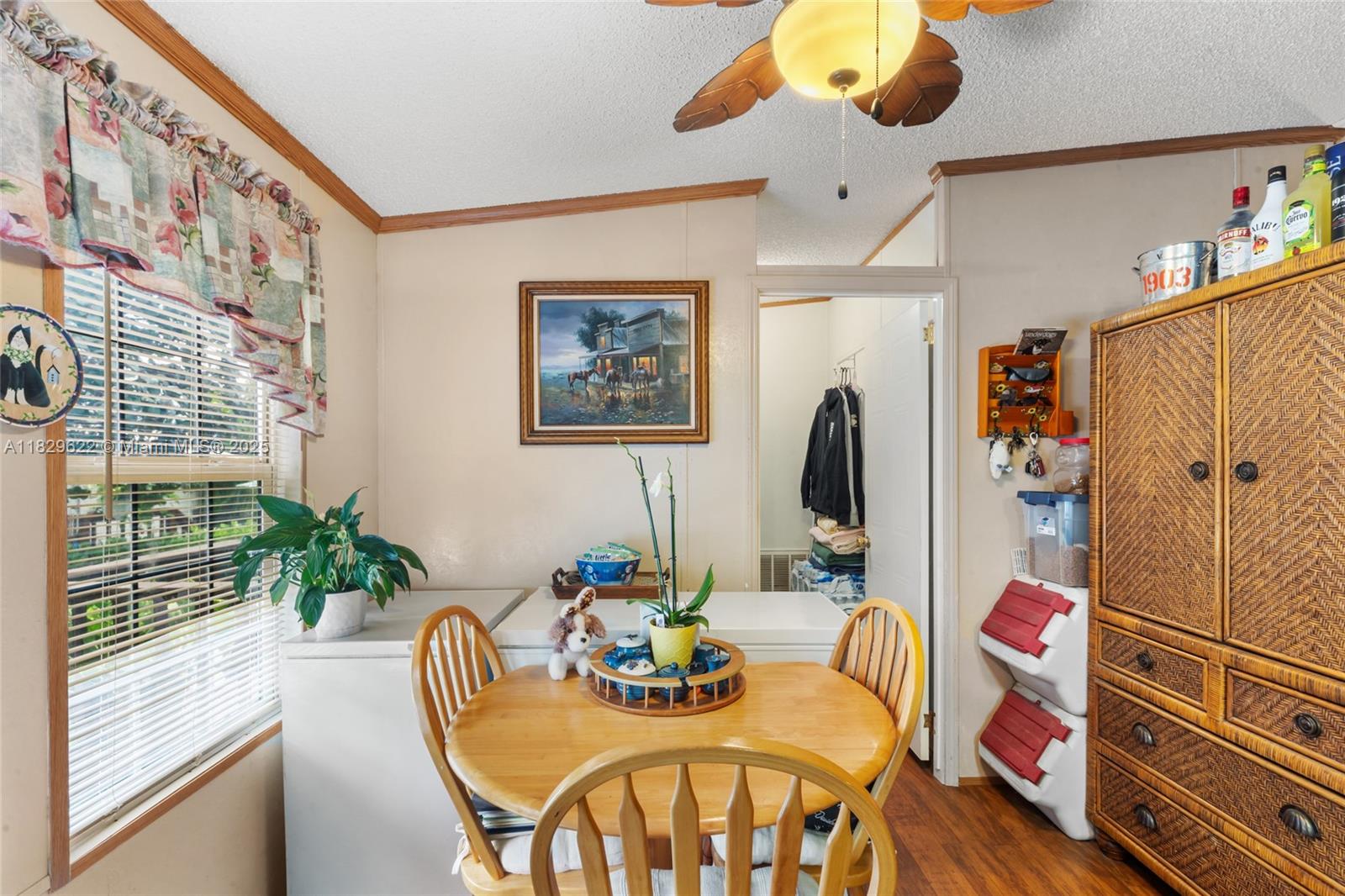 220 NE 12th Ave