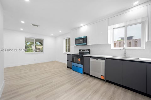 Photo of 3197 Cleveland St, Hollywood, FL 33021 (MLS # A12105392)