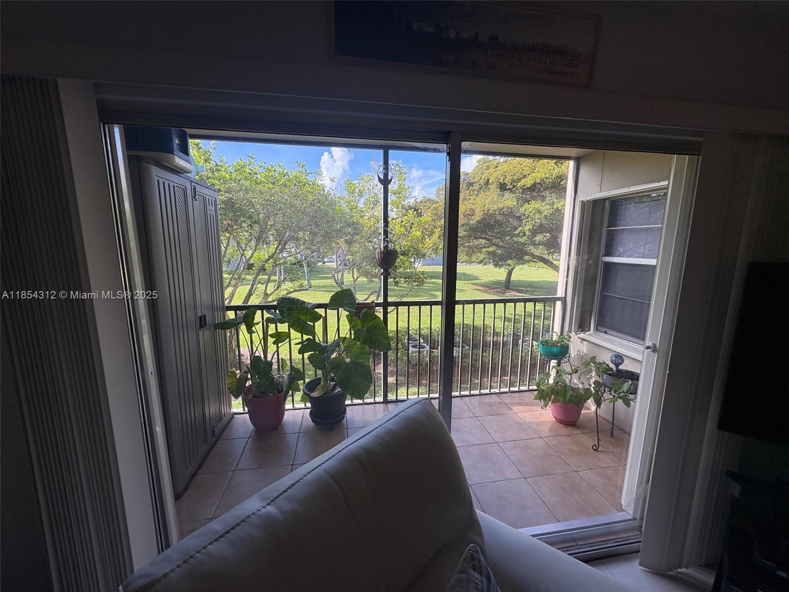 IVANHOE EAST AT CENTURY V - Residential