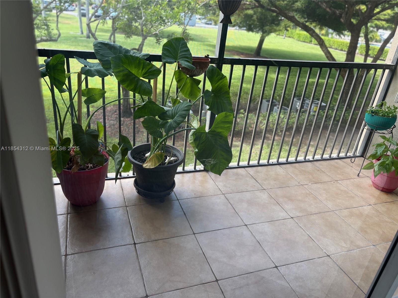 IVANHOE EAST AT CENTURY V - Residential