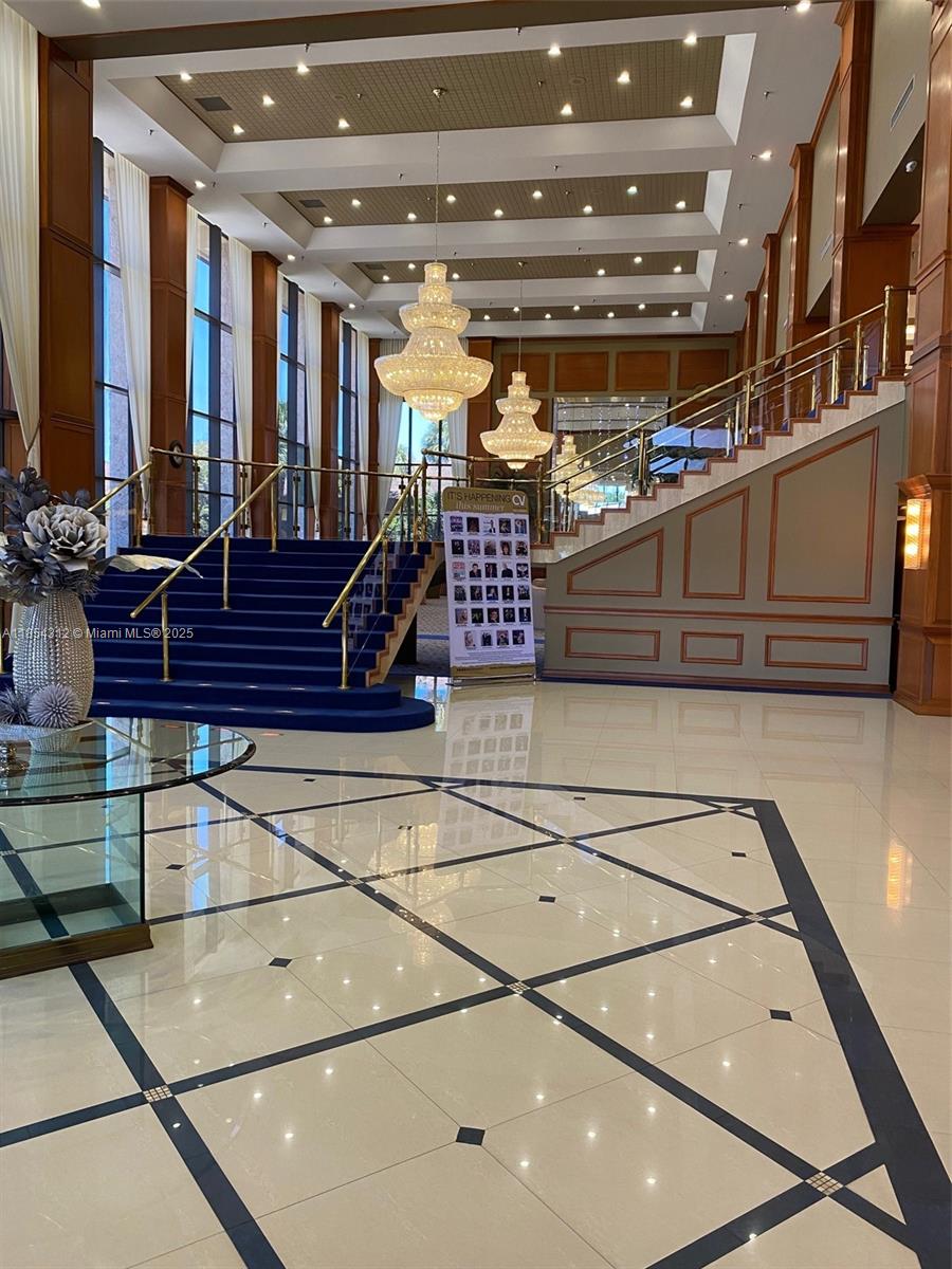 IVANHOE EAST AT CENTURY V - Residential