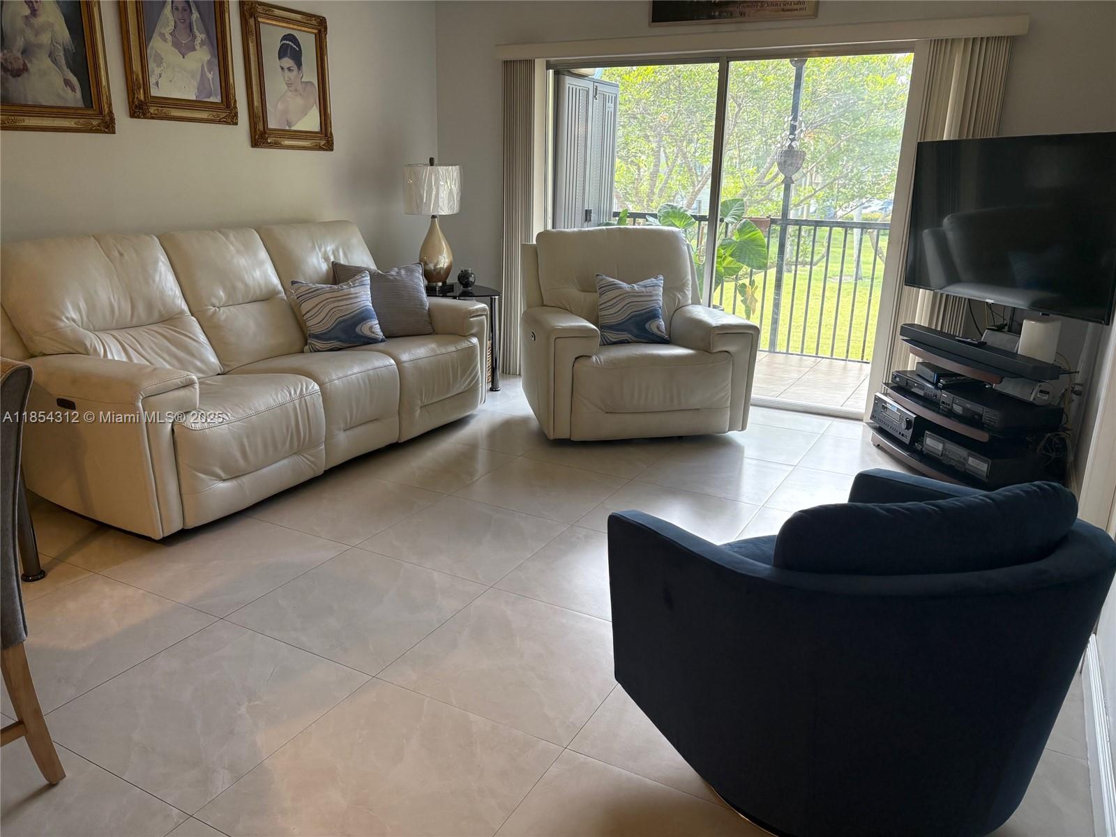 IVANHOE EAST AT CENTURY V - Residential