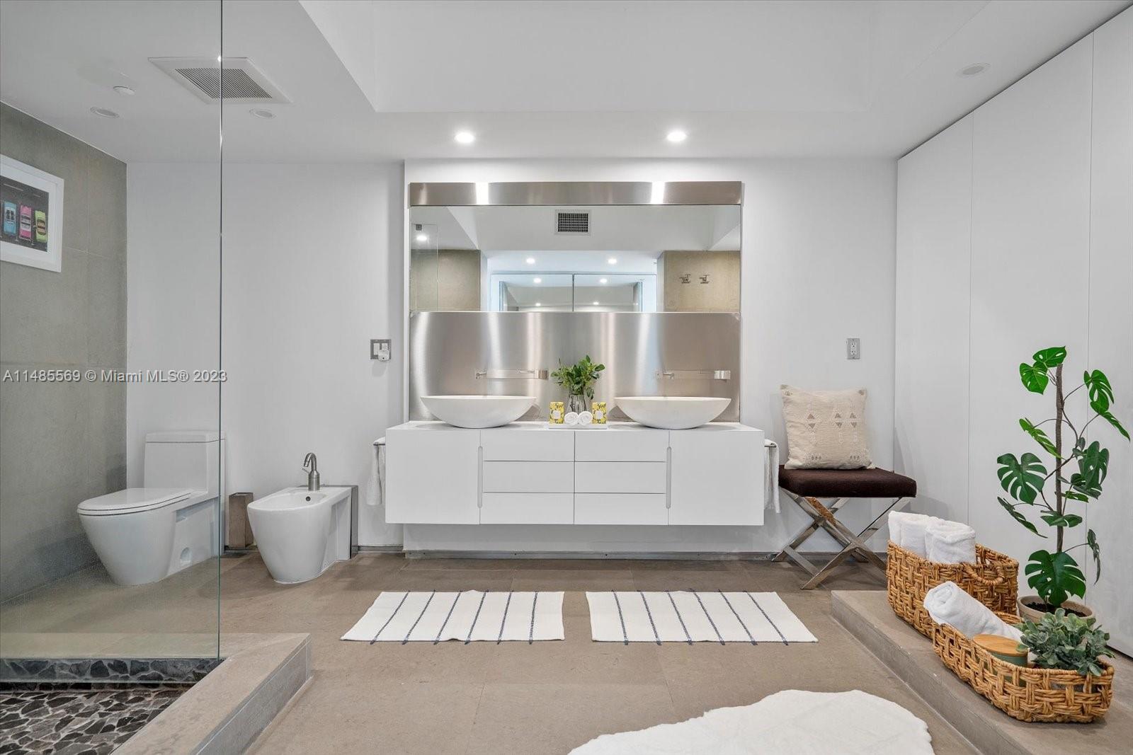 MURANO GRANDE AT PORTOFIN - Residential