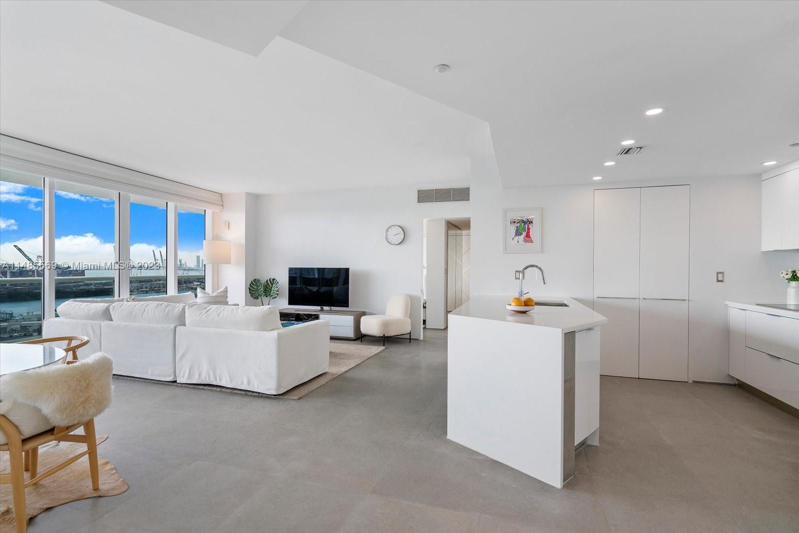 MURANO GRANDE AT PORTOFIN - Residential