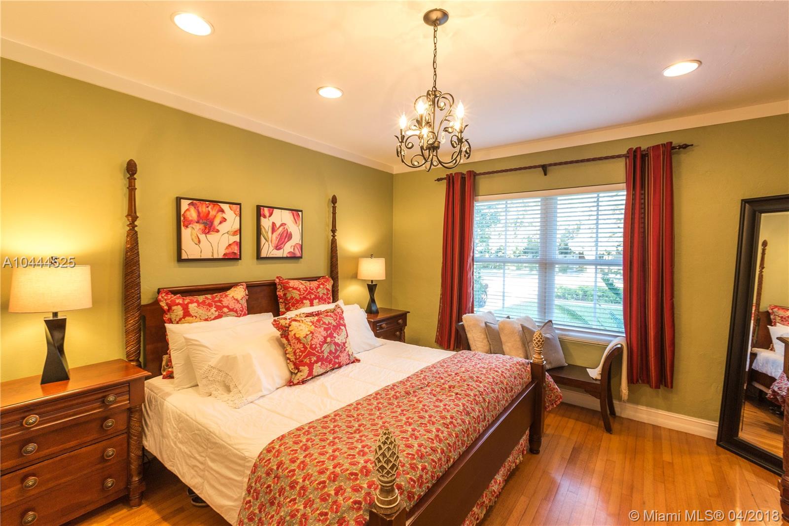 CORAL GABLES COUNTRY CLUB - Residential