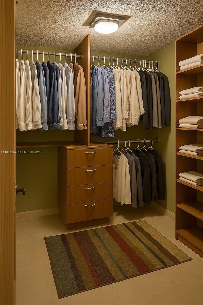 THE GEORGIAN CONDO - Residential