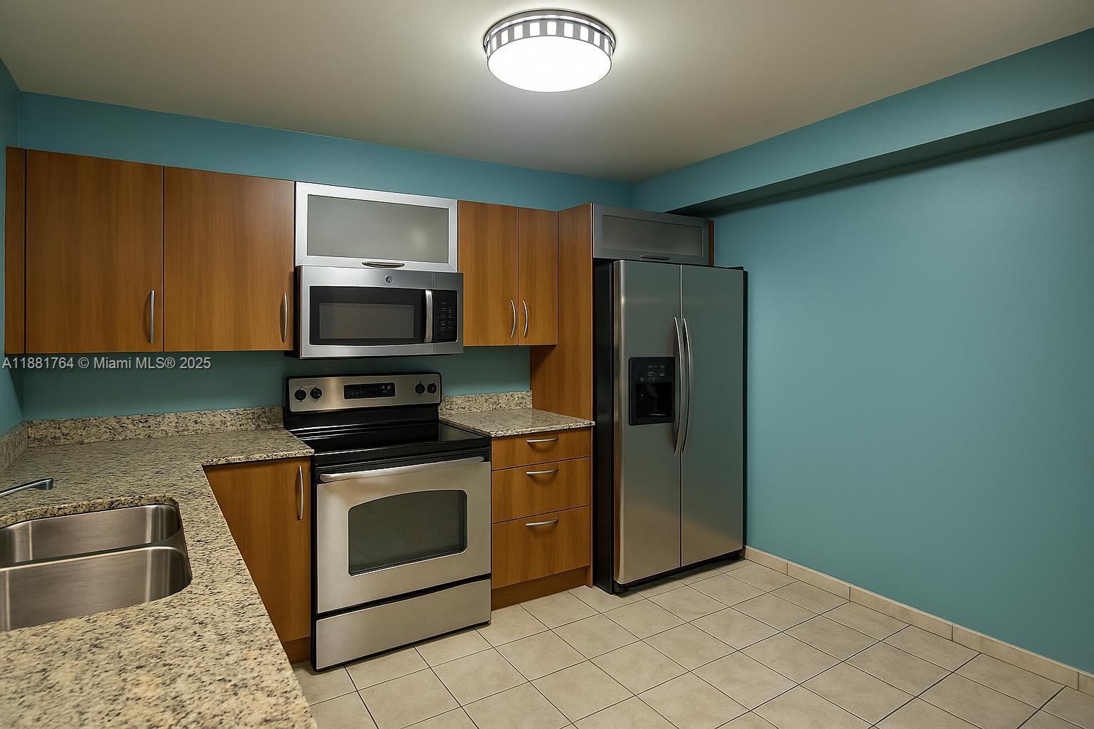 THE GEORGIAN CONDO - Residential