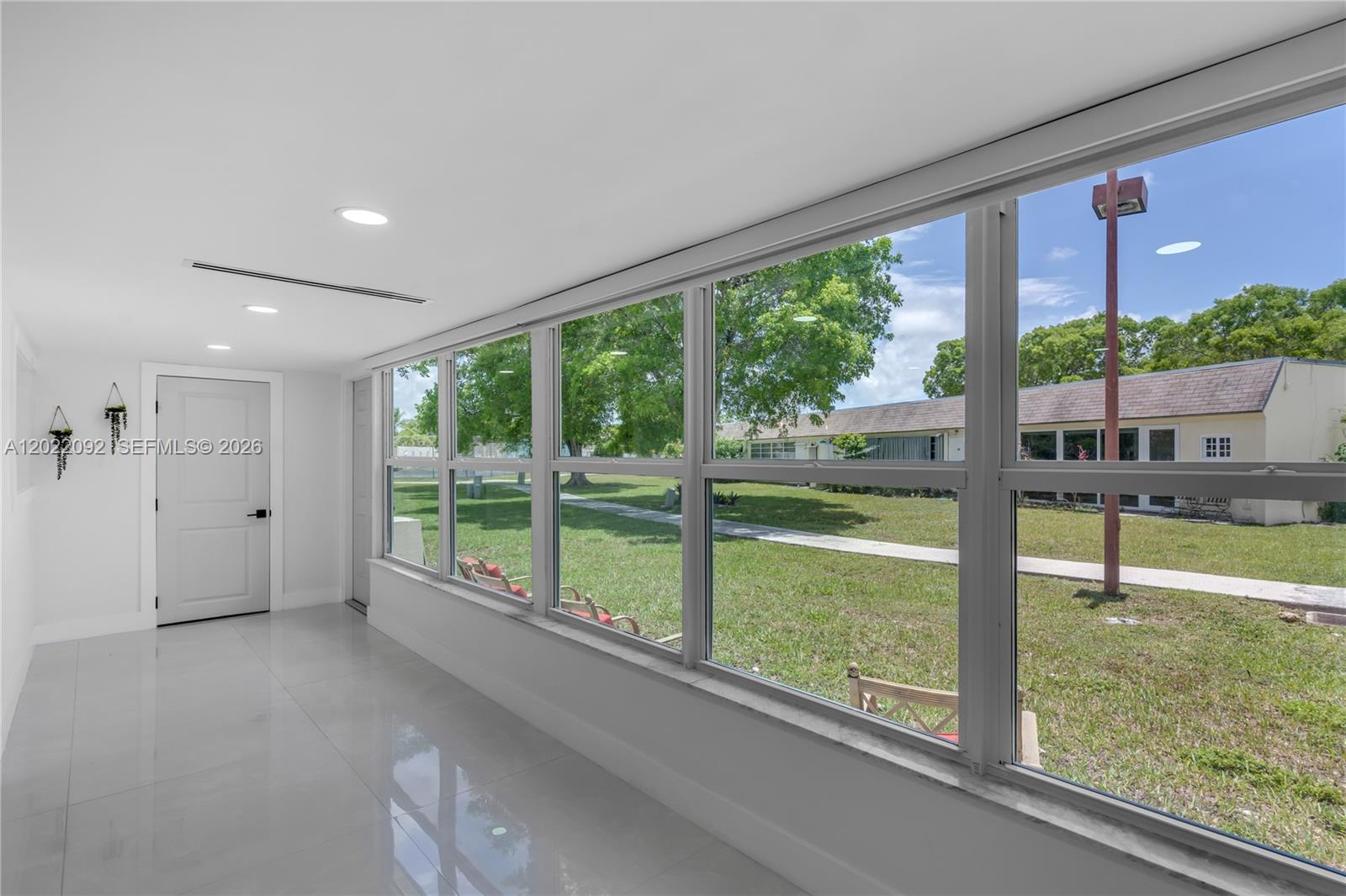 GREEN HILLS PARK WEST NO - Residential
