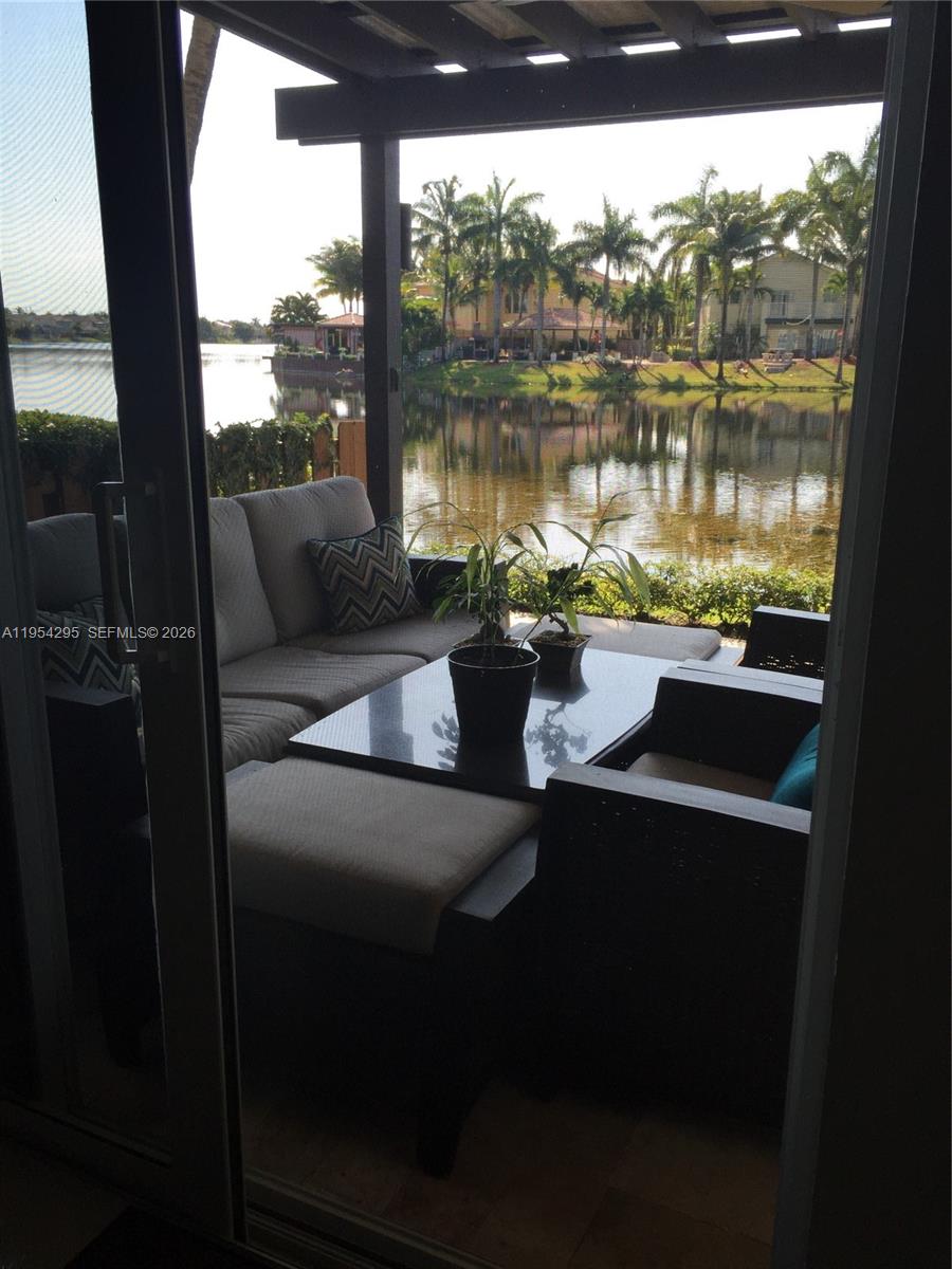 DORAL ISLES MARTINIQUE - Residential