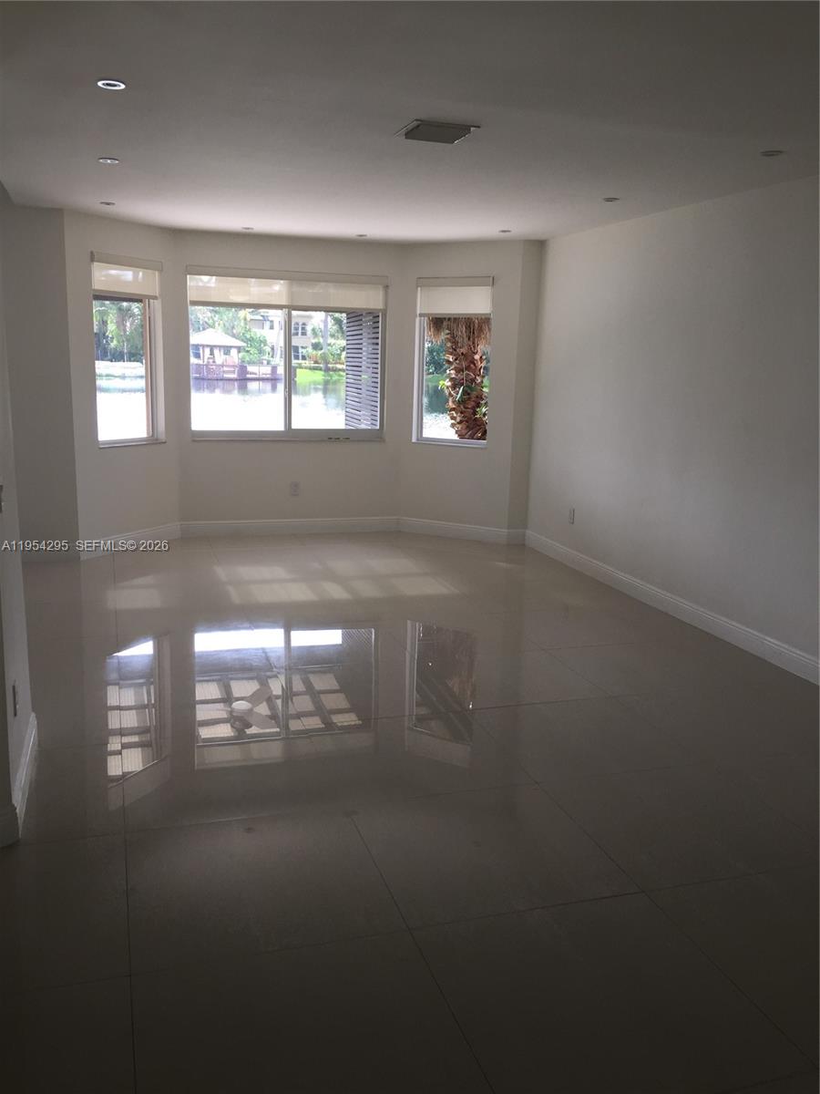 DORAL ISLES MARTINIQUE - Residential